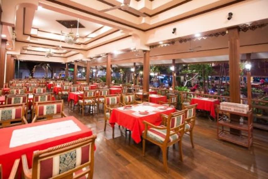 Pattaya Ruen Thai Restaurant Landscape Image